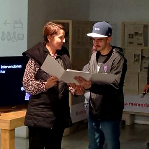 fotos-hologramas-locales-web-premio-Felipe-Becerrera1