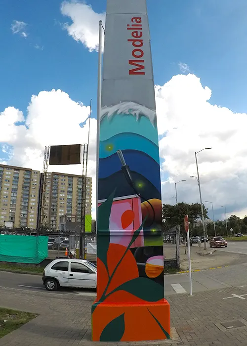 Totem trasmilenio estación modelia norte - Hologramas locales k-ops